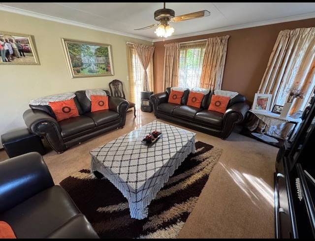 3 BEDROOM HOUSE FOR SALE IN TERENURE